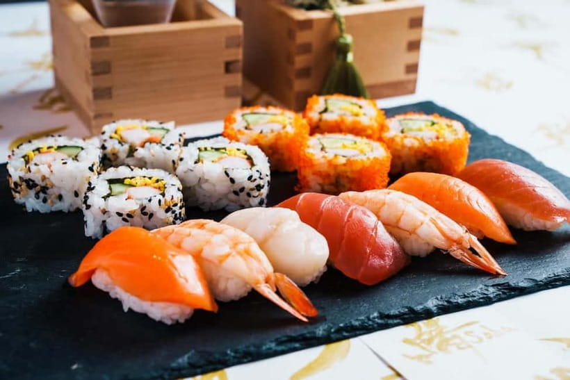 Tokyo: Roll and Authentic Sushi Making Class in Asakusa - The 100-Minute Structure: What Happens From Start to Finish