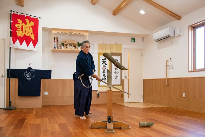 Tokyo: Samurai Sword Academy in the Hometown of the Last Samurai - Samurai sword practice in Hino, where the Shinsengumi story lives
