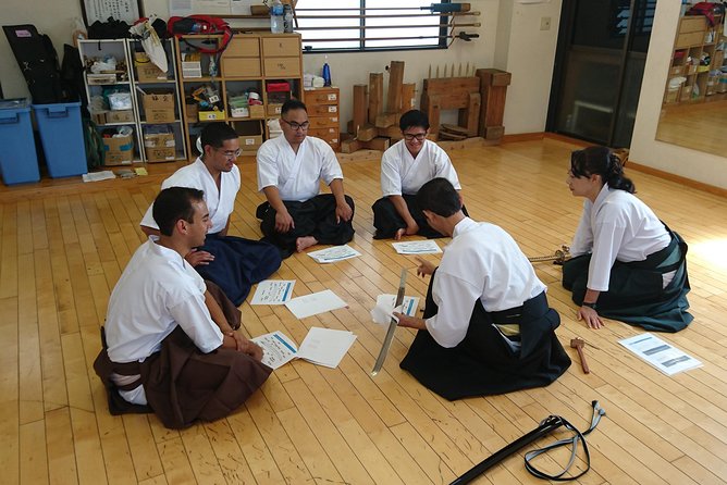 Tokyo:Samurai sword and archery class from a samurai descendant - Gekken practice: timed offense and defense plus sparring
