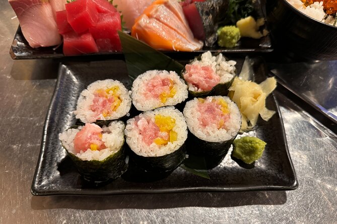 Tokyo: Shibuya Authentic Food Tour & Local Delights - Drinks, pacing, and small-group energy