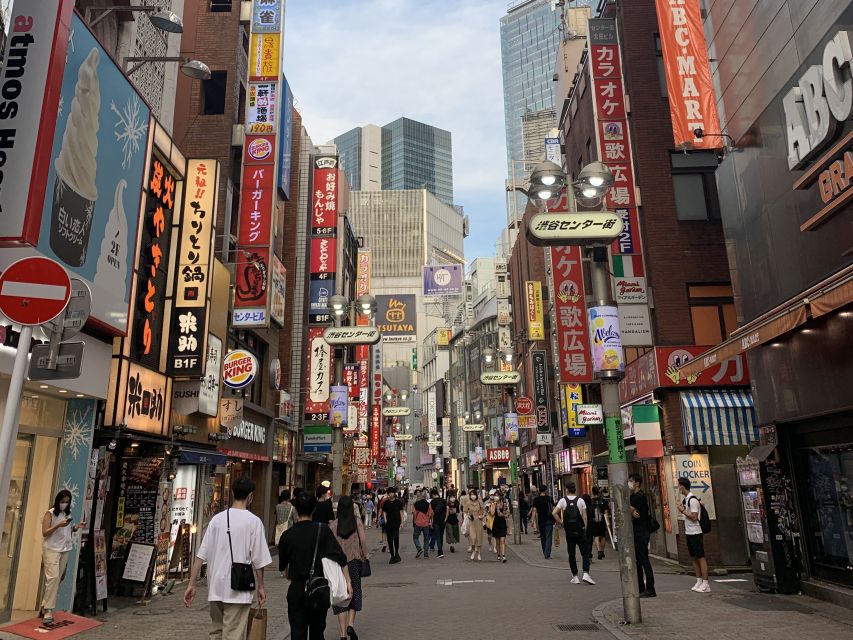 Tokyo: Shibuya Highlights Walking Tour - Pubs, food streets, and Drunkards Alley without the confusion