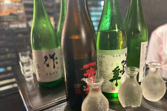Tokyo Shinjuku Food & Backstreet Culture Tour: 15 Dishes+3 Drinks - Meeting Point in Shinjuku, and How the Night Actually Starts