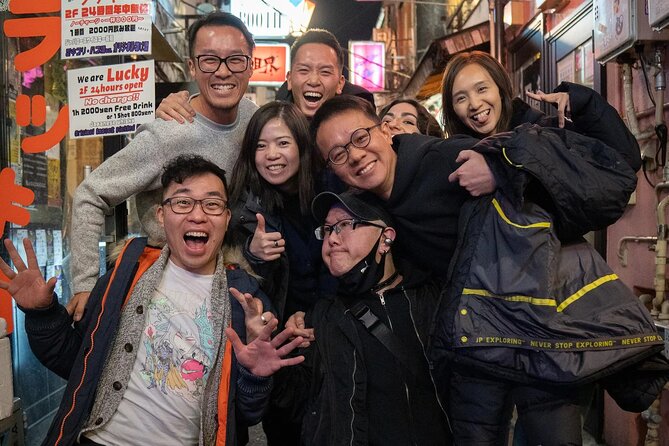 Tokyo: Shinjuku Local Bar & Izakaya Crawl Tour - The Kabukicho photo walk: neon, theater, and cultural context