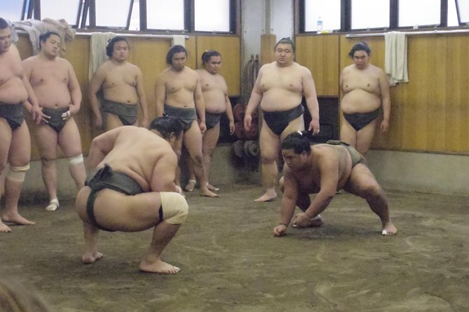 Tokyo Sumo Morning Practice Tour at Stable - Practical prep: what to wear and bring for a 7:45am Tokyo morning