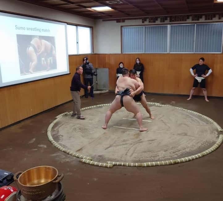 Tokyo: Sumo Show and Dining Experience - Tokyo Sumo Room and Kiyosumi-Shirakawa, sumo in a real local setting