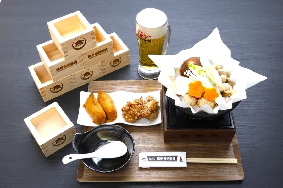 Tokyo: Sumo Show Experience with Chicken Hot Pot and a Photo - Stepping Into the Ring: How the Sumo Challenge Really Feels