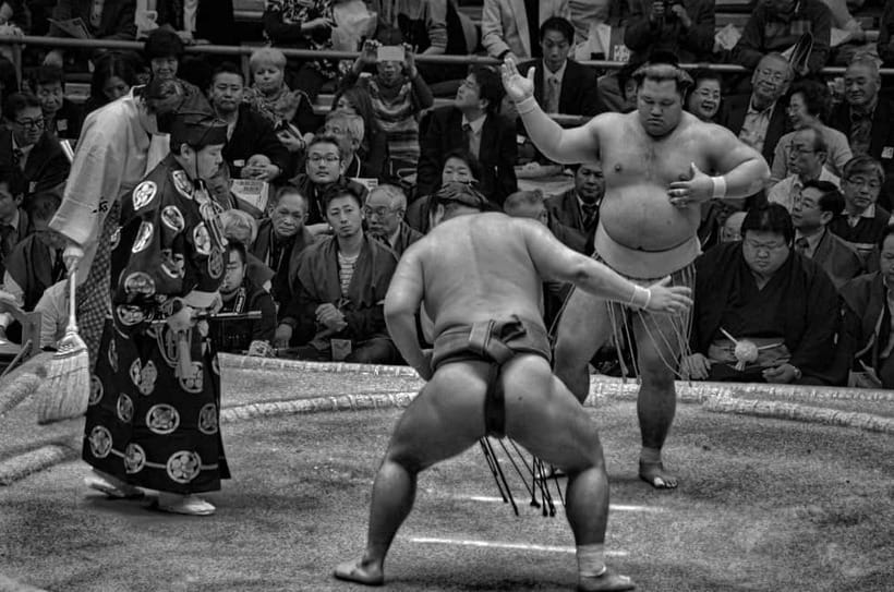 Tokyo: Sumo Tournament with Guide & Assigned Reserved Seat - Getting oriented before you enter: the 30-minute guidance