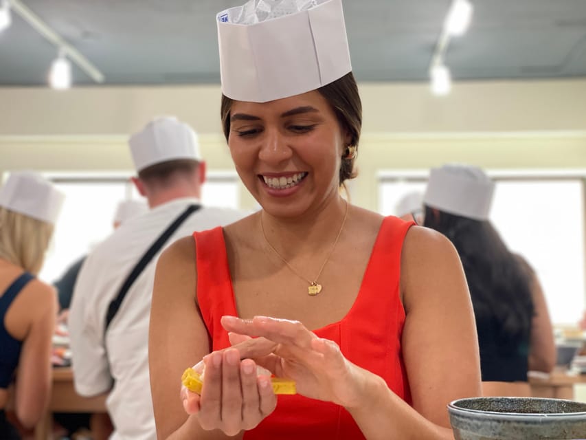 Tokyo: Sushi Making with Pro Chef & Tsukiji Fish Market Tour - Lunch included: the sushi you made (fresh, not just fed)
