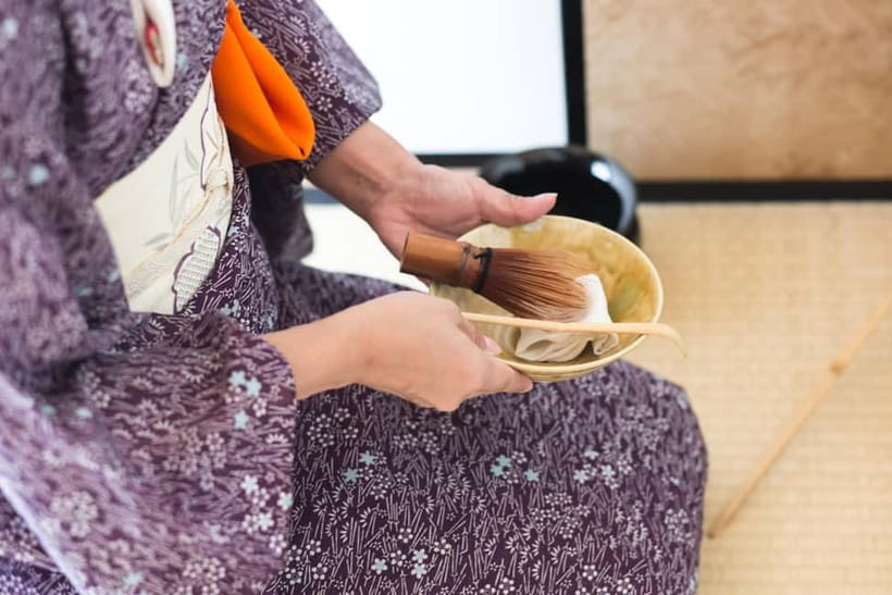 Tokyo: Tea Ceremony Experience in a small tea room - Meet Mari, the tea teacher with 20 years of experience and strong English