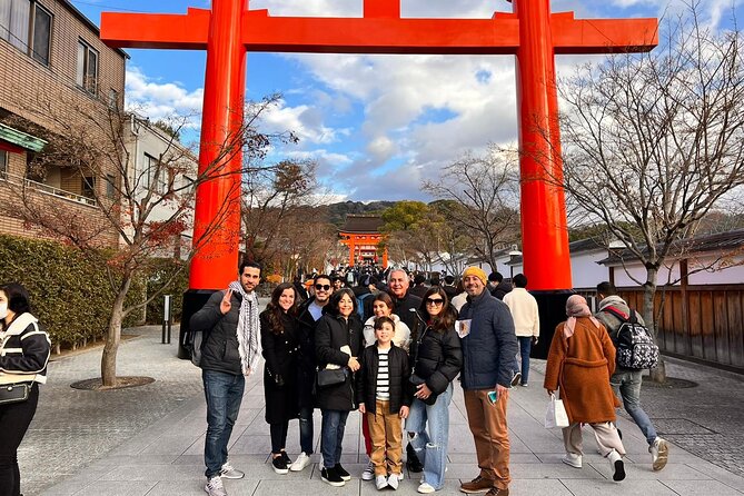 Tokyo to Kyoto 1-Full Day Private Guided Tour - Stop 4: Pontocho District, quick views by the river