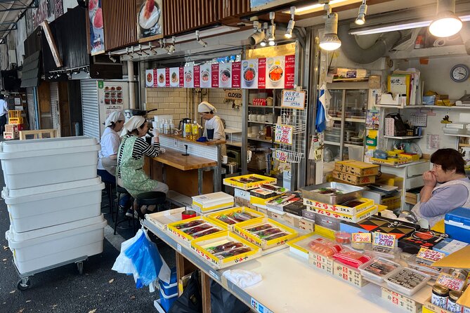 Tokyo: Tsukiji Fish Market Food and Walking tour - Key Highlights at a Glance