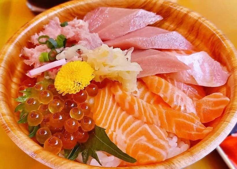 Tokyo: Tsukiji Market and Hama-rikyu Gardens Guided Tour - Stop 1, Tsukiji Hongwanji Temple: architecture and a quiet reset