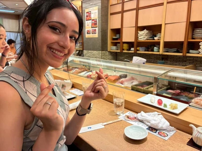 Tokyo: Tsukiji walk & sushi private tour with Uni Students - Meeting at Tsukiji Honganji Temple, and why the start matters