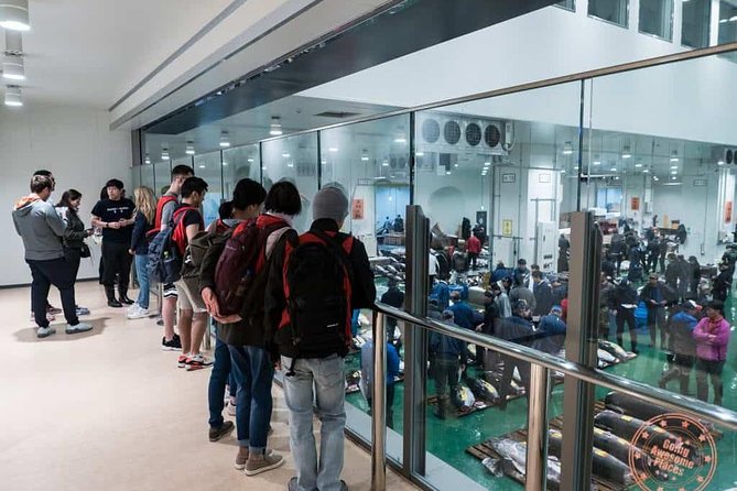 Toyosu Market Morning Tuna Auction and Tsukiji Food Tour with Licensed Guide - Who this tour is best for