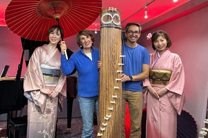 Traditional Japanese Music show & Experience Tour in Kyoto - A 60-minute Kyoto show where you play traditional instruments