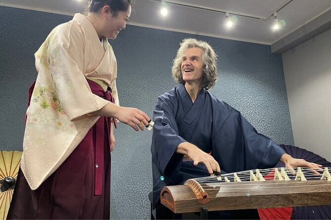 Traditional Japanese Music show & Experience Tour in Osaka - The concert: shamisen, koto, wadaiko, up close