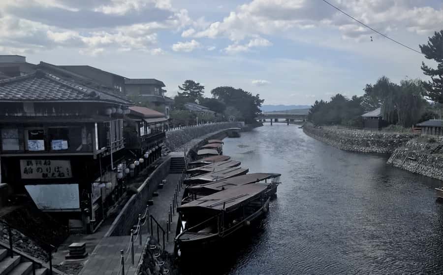 Uji: Green Tea Tour with Byodoin and Koshoji Temple Visits - Getting to Keihan Uji Station, then starting right where it matters