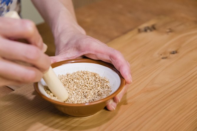 Unique Private Cooking Class with a Tokyo Local Emi - Studio vs Emi’s home: where you’ll cook and what to expect