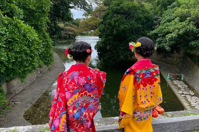 Walking around town in a kimono, you can choose your favorite kimono from the traditional Okinawan costumes "Ryuso", "Kimono", "Yukata" 《Hairset & Lipstick & Kimono & Rental Fee》All Comic Book - Why this kimono walk in Naha feels like more than a costume rental