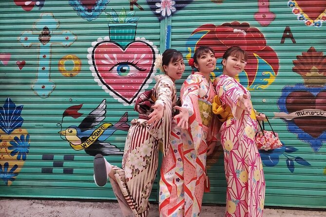 Walking around town in a kimono, you can choose your favorite kimono from the traditional Okinawan costumes "Ryuso", "Kimono", "Yukata" 《Hairset & Lipstick & Kimono & Rental Fee》All Comic Book - Price and value: is $35.93 a fair deal?