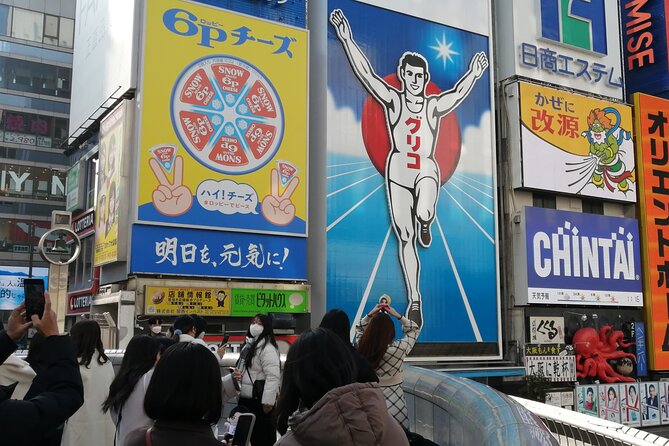 Walking Tour of Osaka's 5 Must-See Sights, with Ramen for Lunch - Stop 3, Shinsekai and Tsutenkaku: Old Osaka in a Time-Travel Outfit