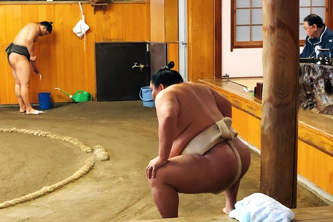 Watch Sumo Morning Practice at Stable in Tokyo - Step-by-Step: How a Typical Morning Practice Runs