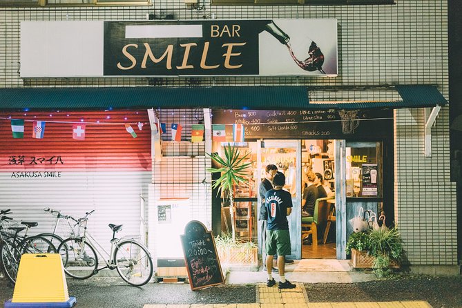 ”Why Why Japan!?” English Standup Comedy Show In Tokyo - TOKYO BRAIN at Smile Bar: a fun, included hangout