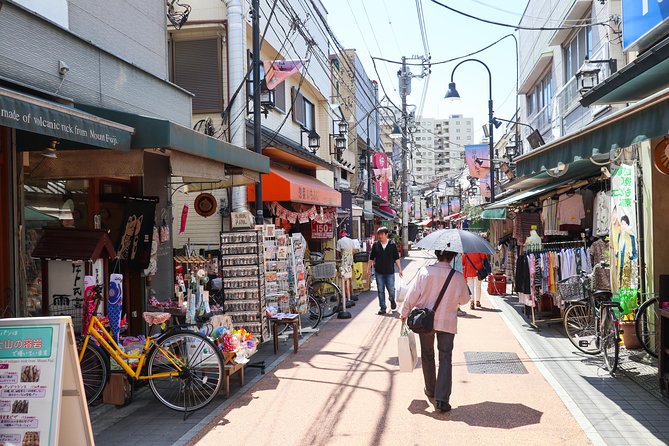 Yanaka Historical Walking Tour in Tokyo's Old Town - Why Yanaka Ginza feels like Tokyo’s quiet back pocket